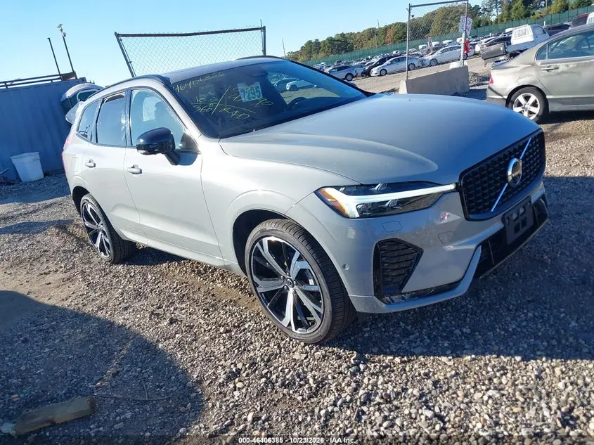 Volvo Xc60 B5 Ultimate Dark Theme 2024