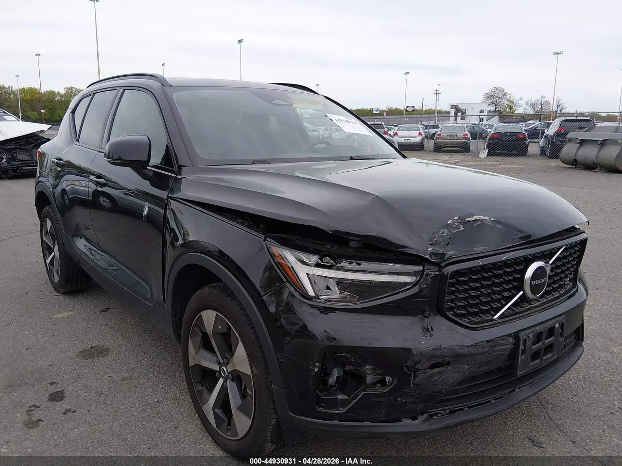 Volvo Xc40 B5 Core Dark Theme 2024