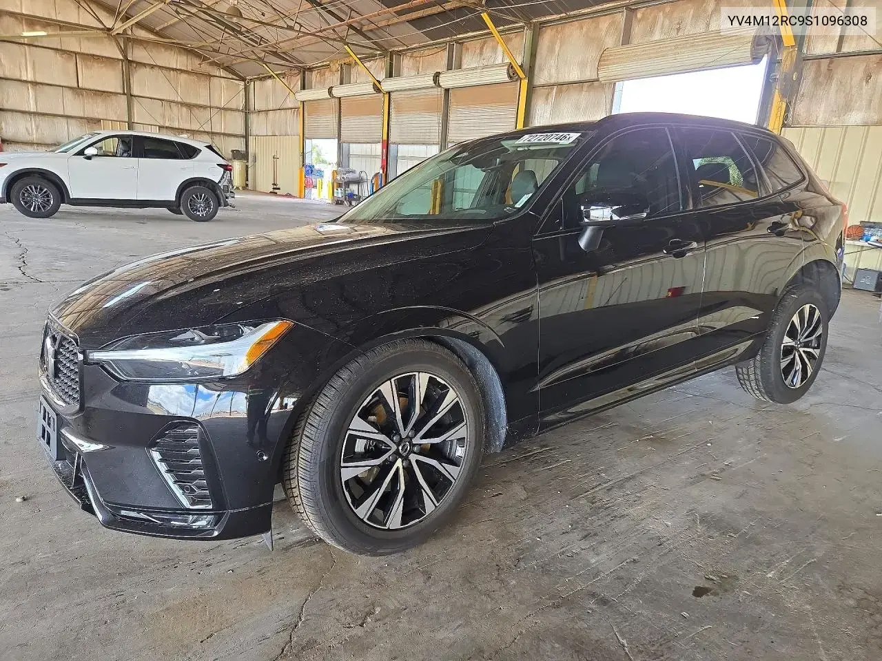 Volvo Xc60 Plus 2025