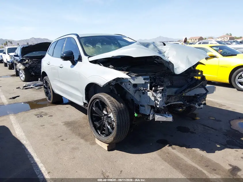 Volvo Xc60 B5 Ultra Black Edition 2026