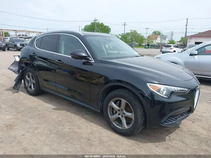 Alfa Romeo Stelvio Awd 2021