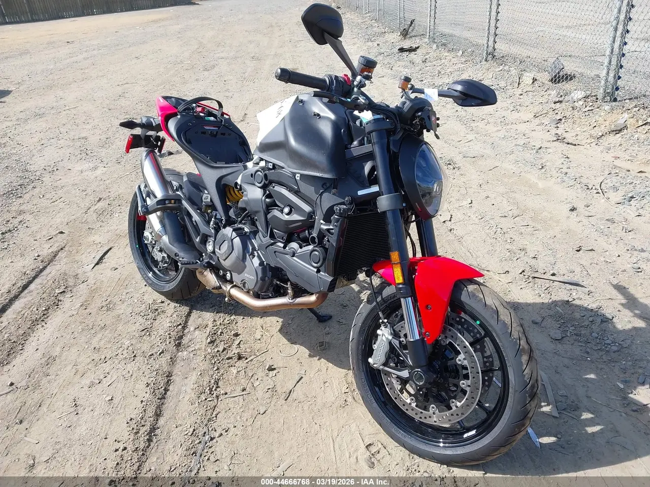 Ducati Monster 2025