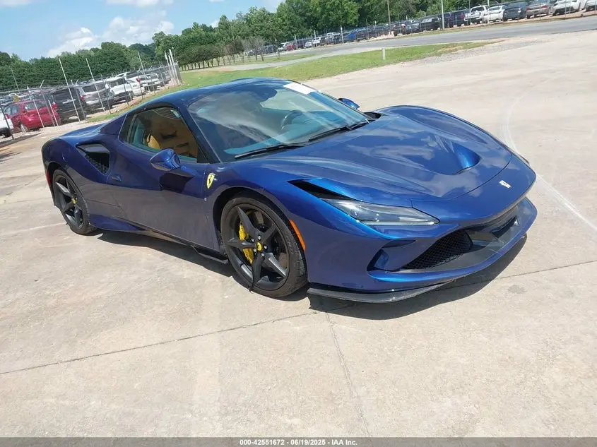 Ferrari F8 Spider 2022