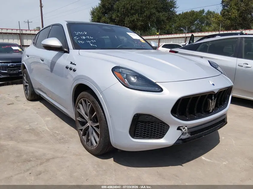 Maserati Grecale Modena 2023