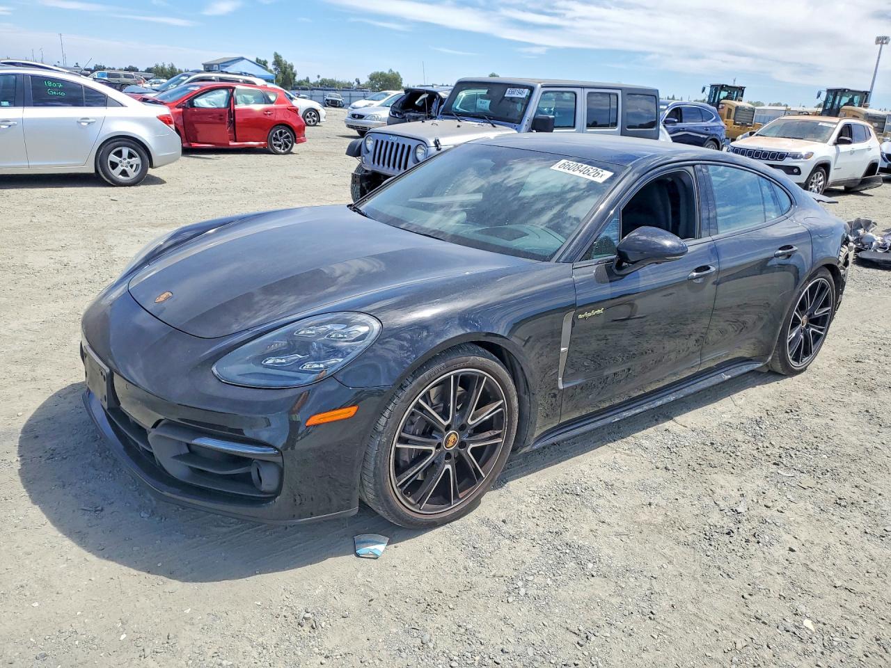 Porsche Panamera 4 E-Hybrid 2022