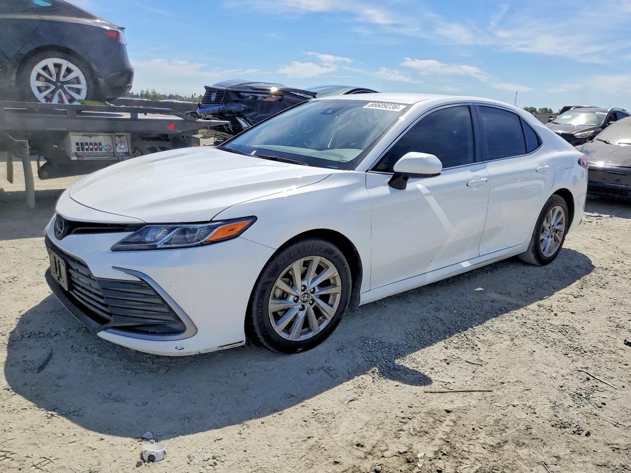 Toyota Camry Le 2023