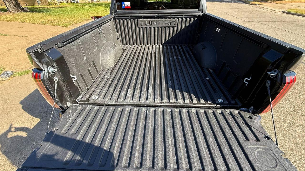 Toyota Tundra Crewmax Sr 2026