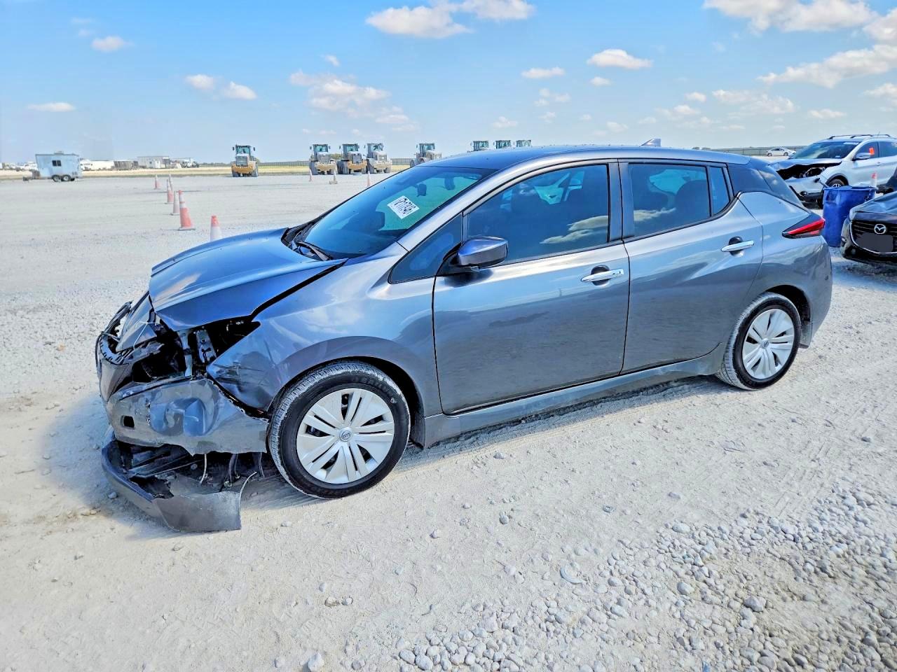 Nissan Leaf S 2024