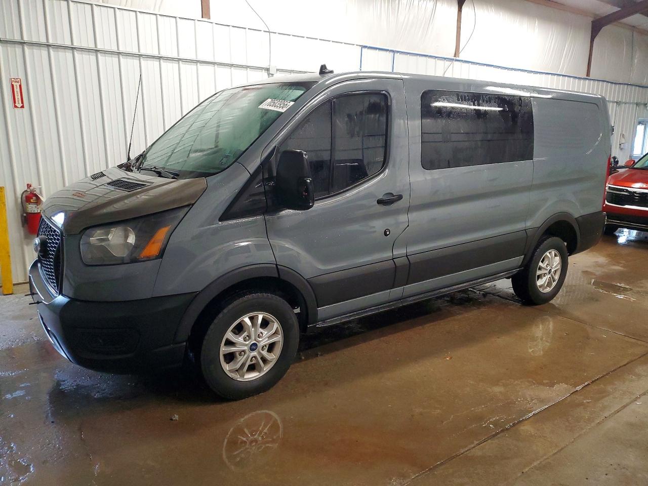 Ford Transit T-250 2023