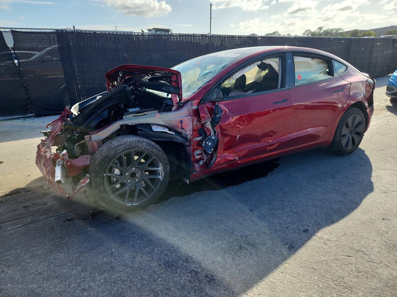 Tesla Model 3 2025