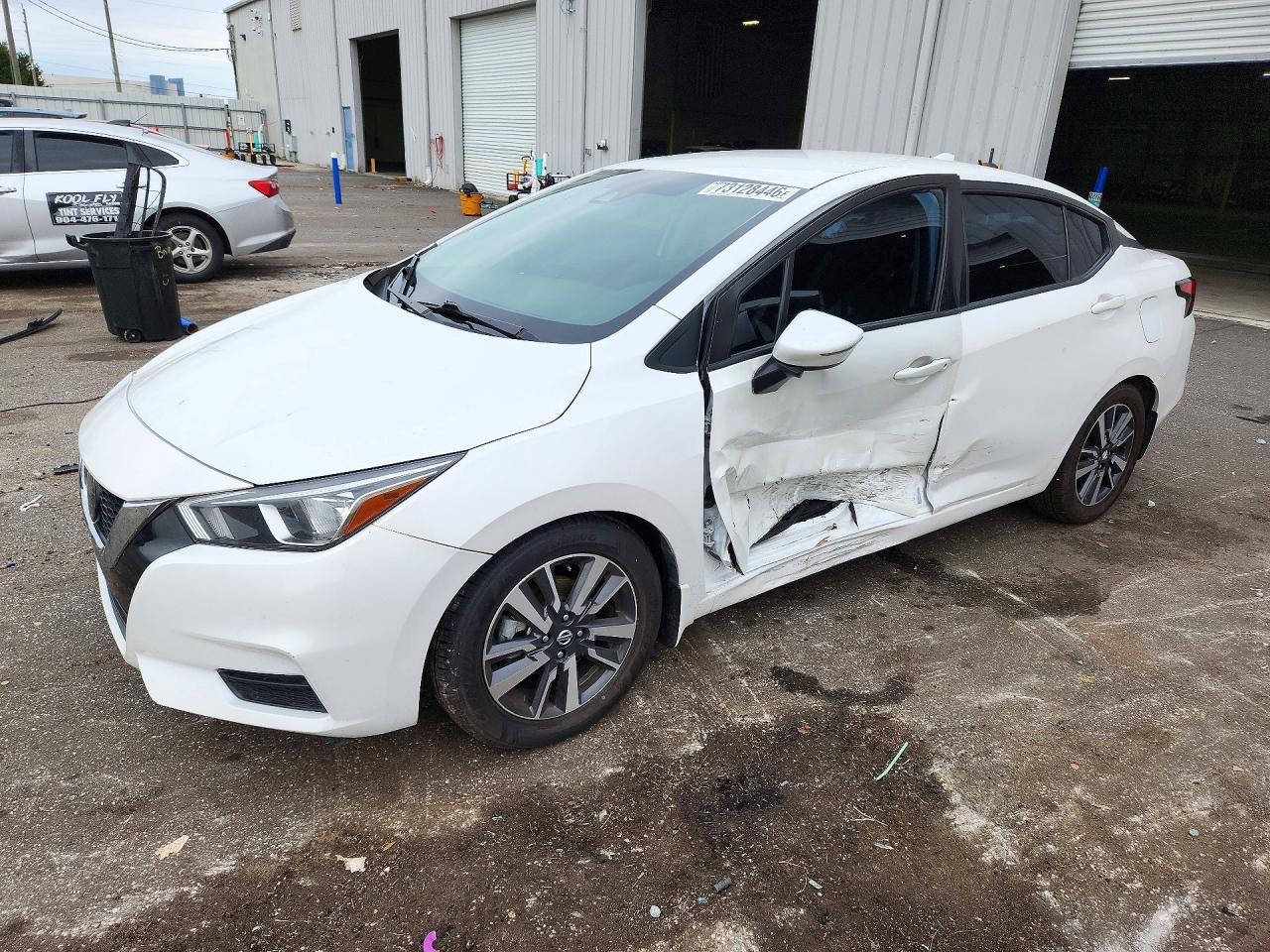 Nissan Versa Sv 2020