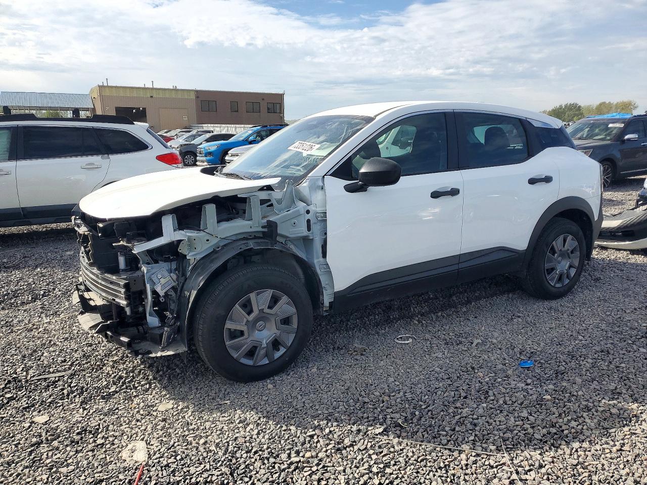Nissan Kicks S 2025