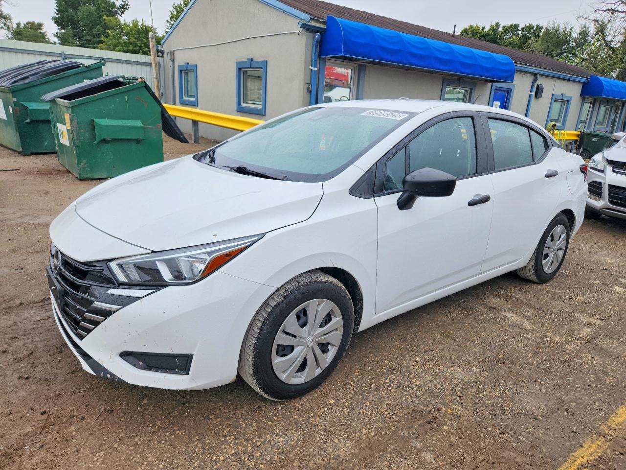 Nissan Versa S 2024