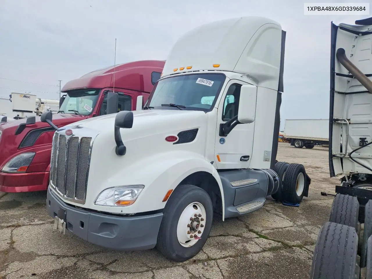 Peterbilt 579 Semi Truck 2016