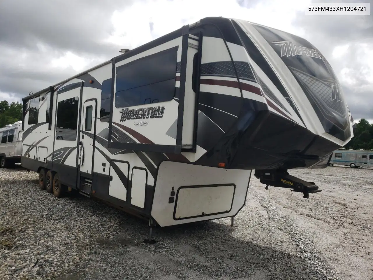Grand Design Momentum Camper 2017