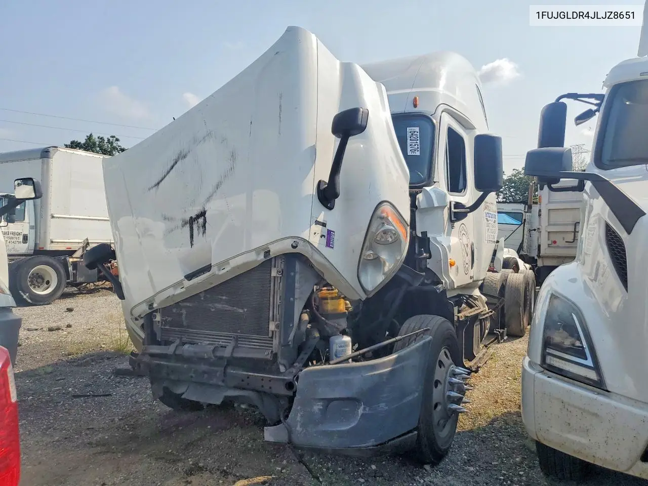 Freightliner Cascadia 125 Semi Truck 2018