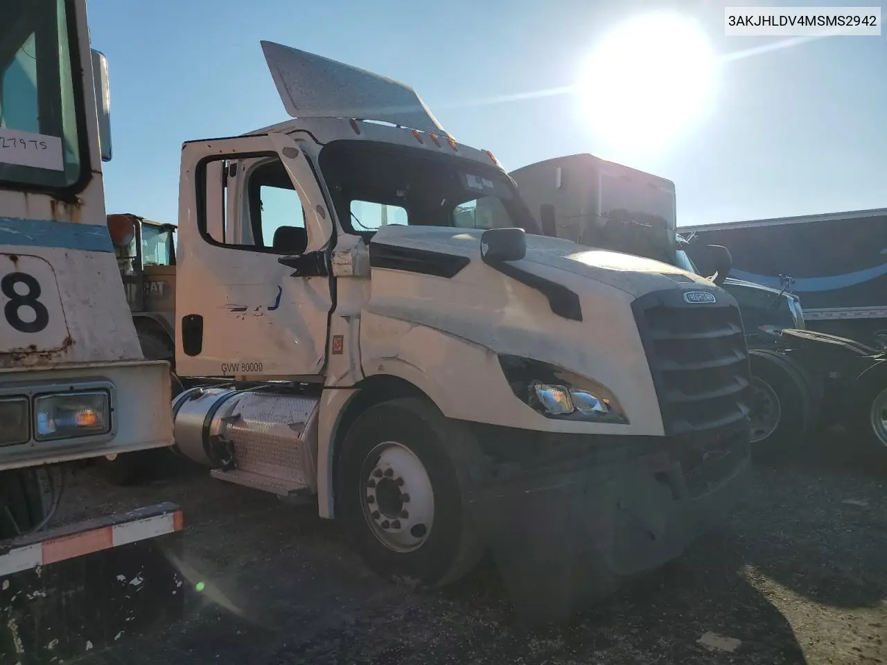 Freightliner Cascadia 126 Semi Truck 2021