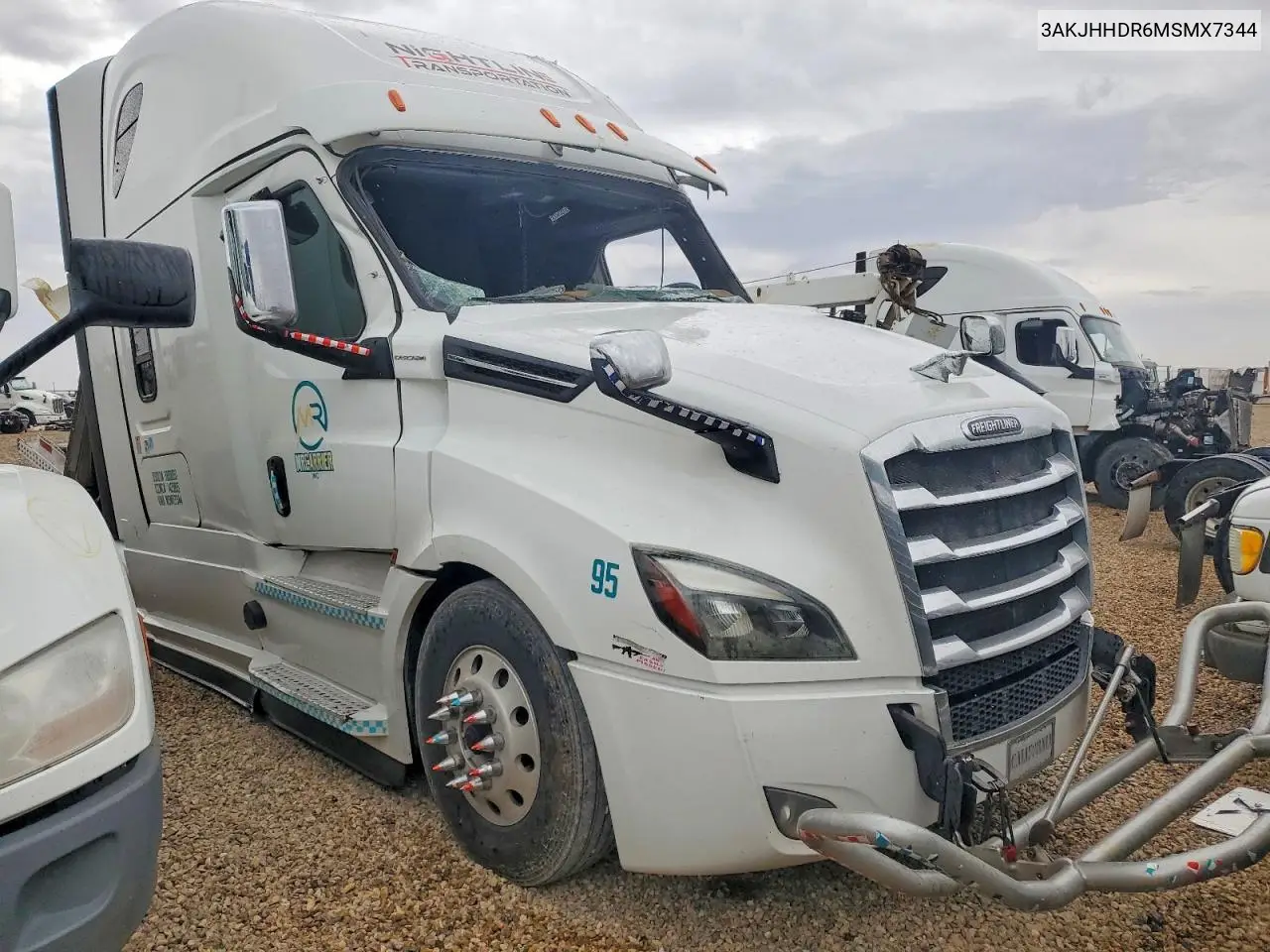 Freightliner Cascadia 126 Semi Truck 2021