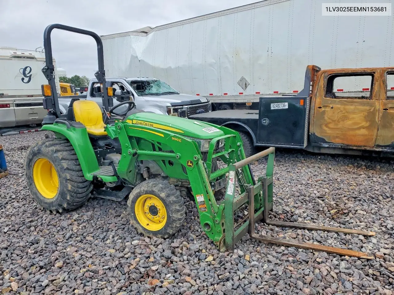 John Deere 3025E - Tractor 2022
