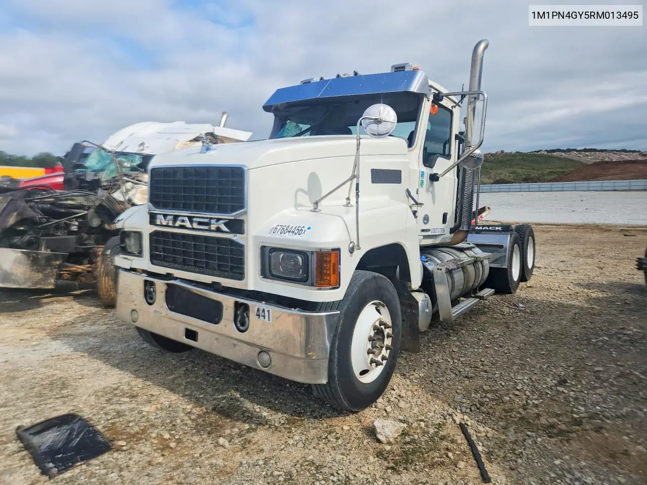 Mack Pinnacle 2024