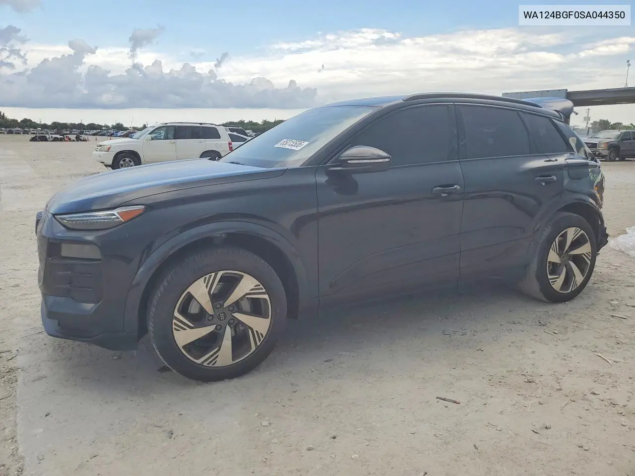 Audi Q6 E-Tron Premium Plus 2025