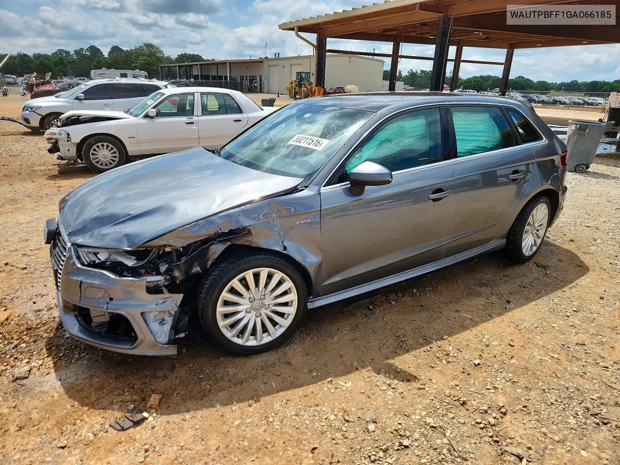 Audi A3 E-Tron Premium Plus 2016