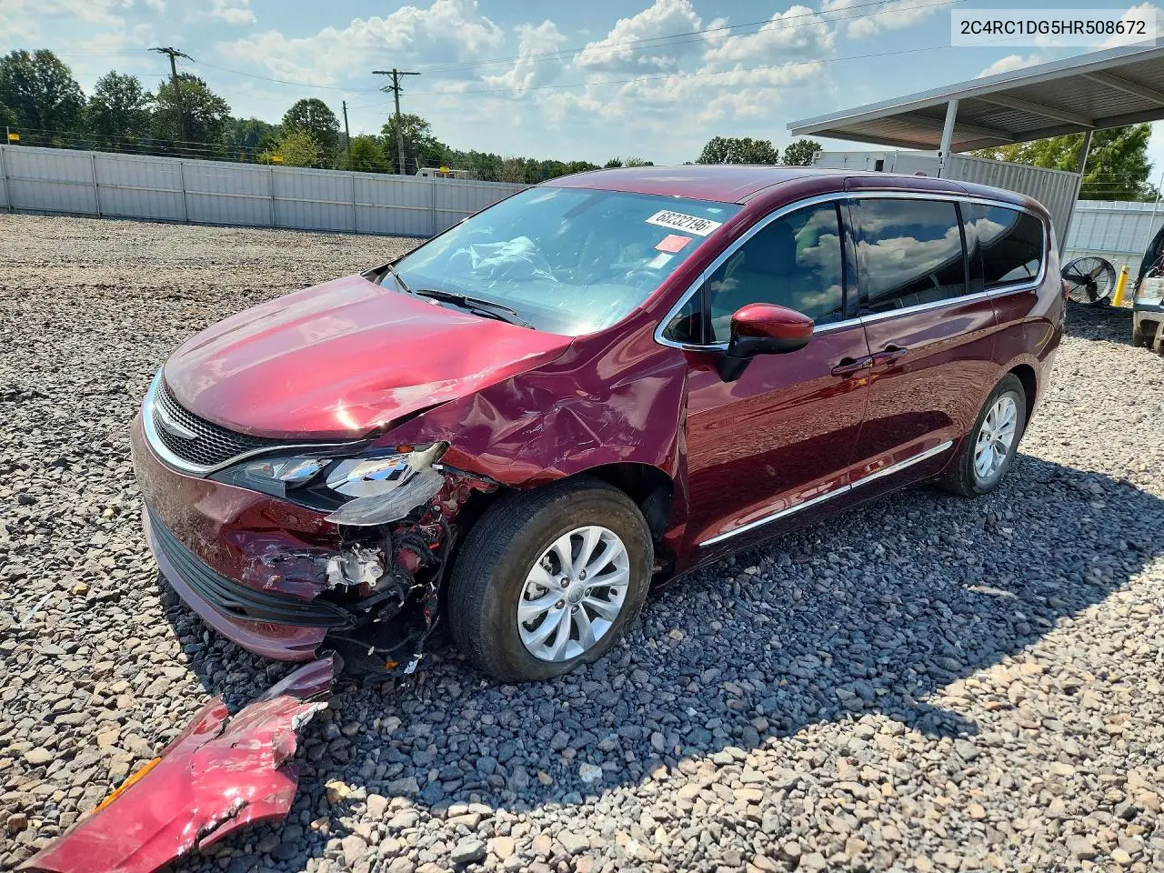 Chrysler Pacifica Touring 2017