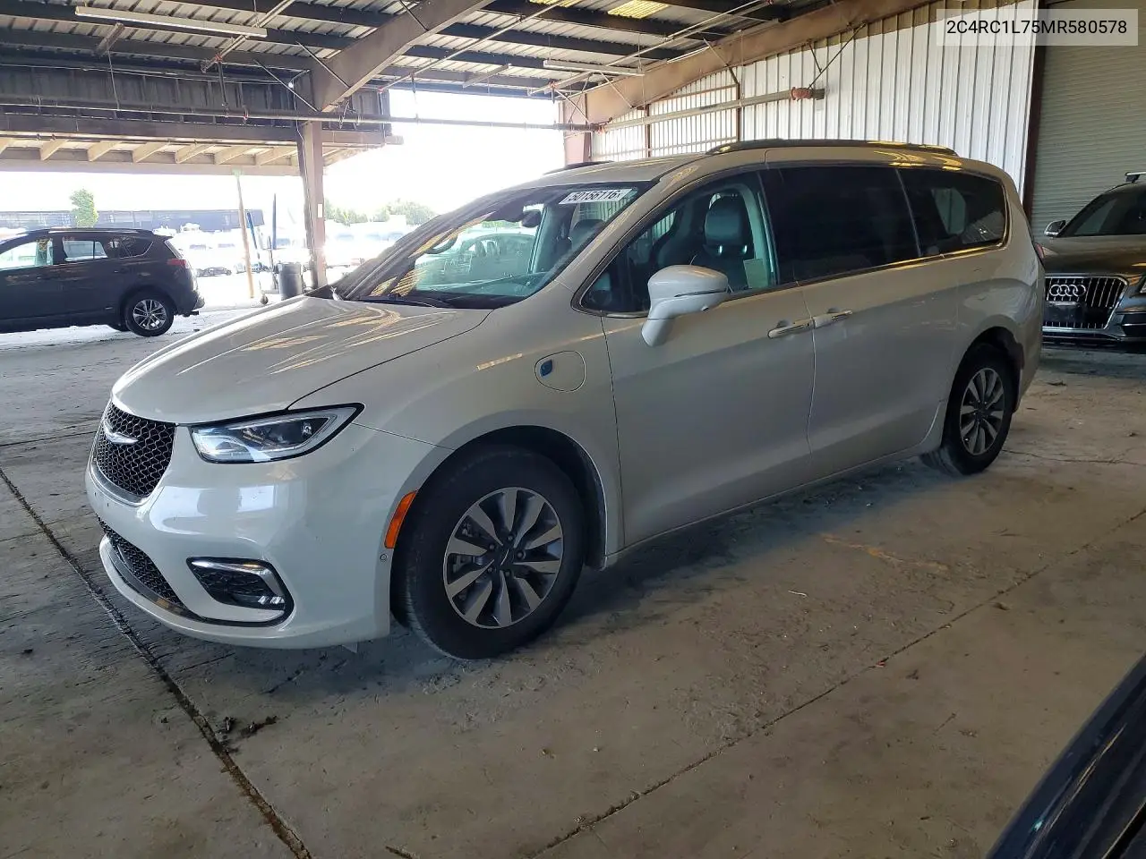 Chrysler Pacifica Hybrid Touring L 2021