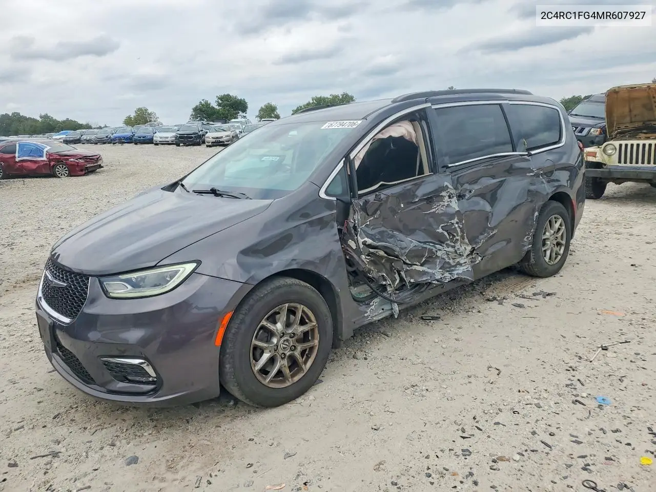 Chrysler Pacifica Touring 2021