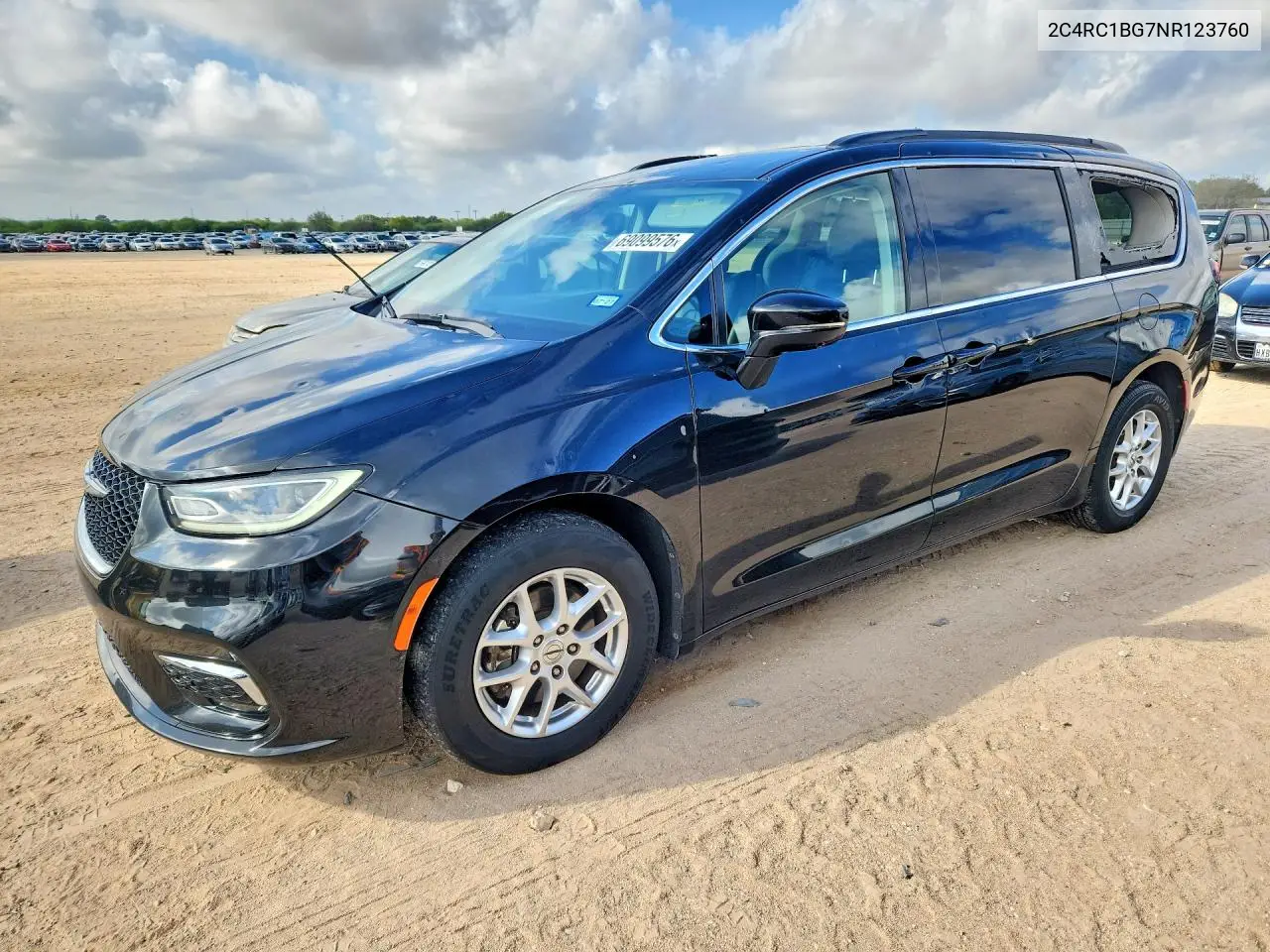 Chrysler Pacifica Touring L 2022