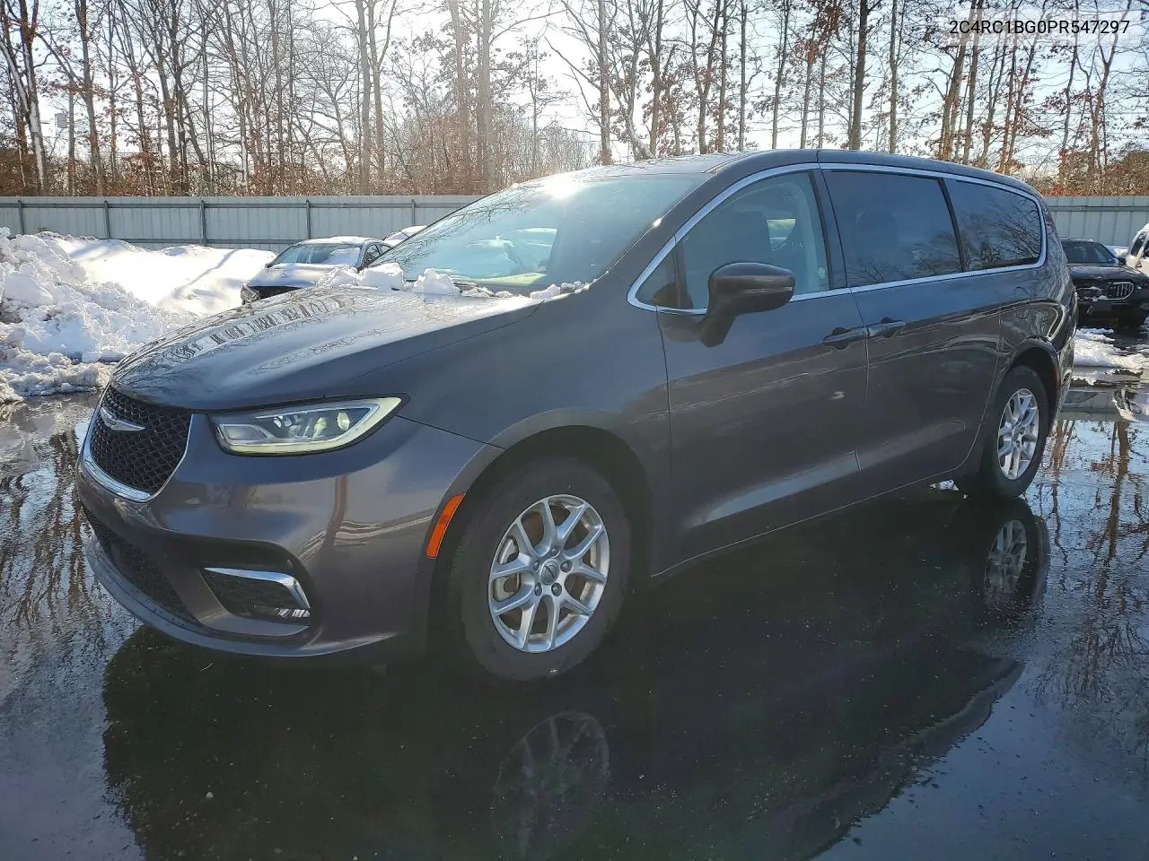 Chrysler Pacifica Touring L 2023