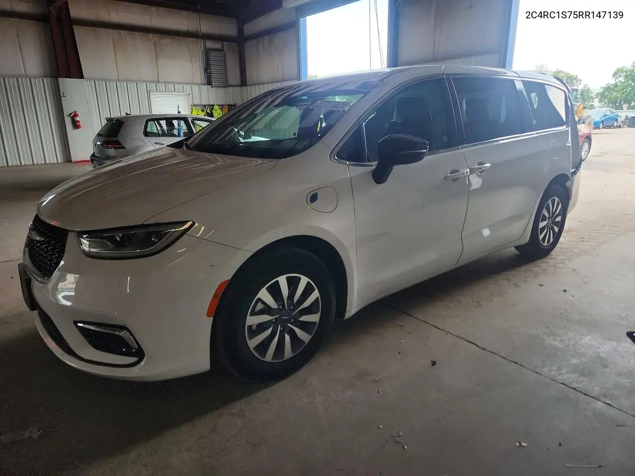Chrysler Pacifica Hybrid Select 2024