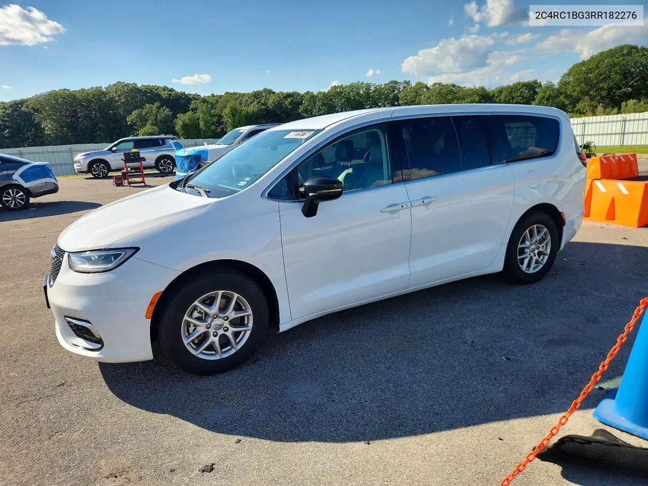 Chrysler Pacifica Touring L 2024