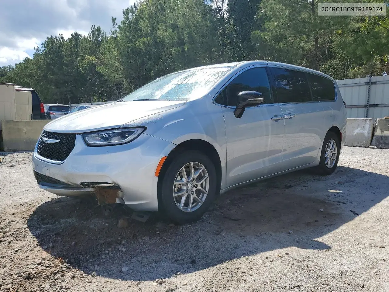 Chrysler Pacifica Select 2026