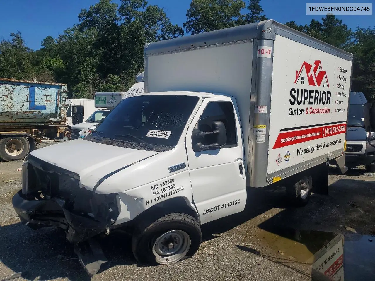 Ford Econoline E350 Super Duty Cutaway Van 2022