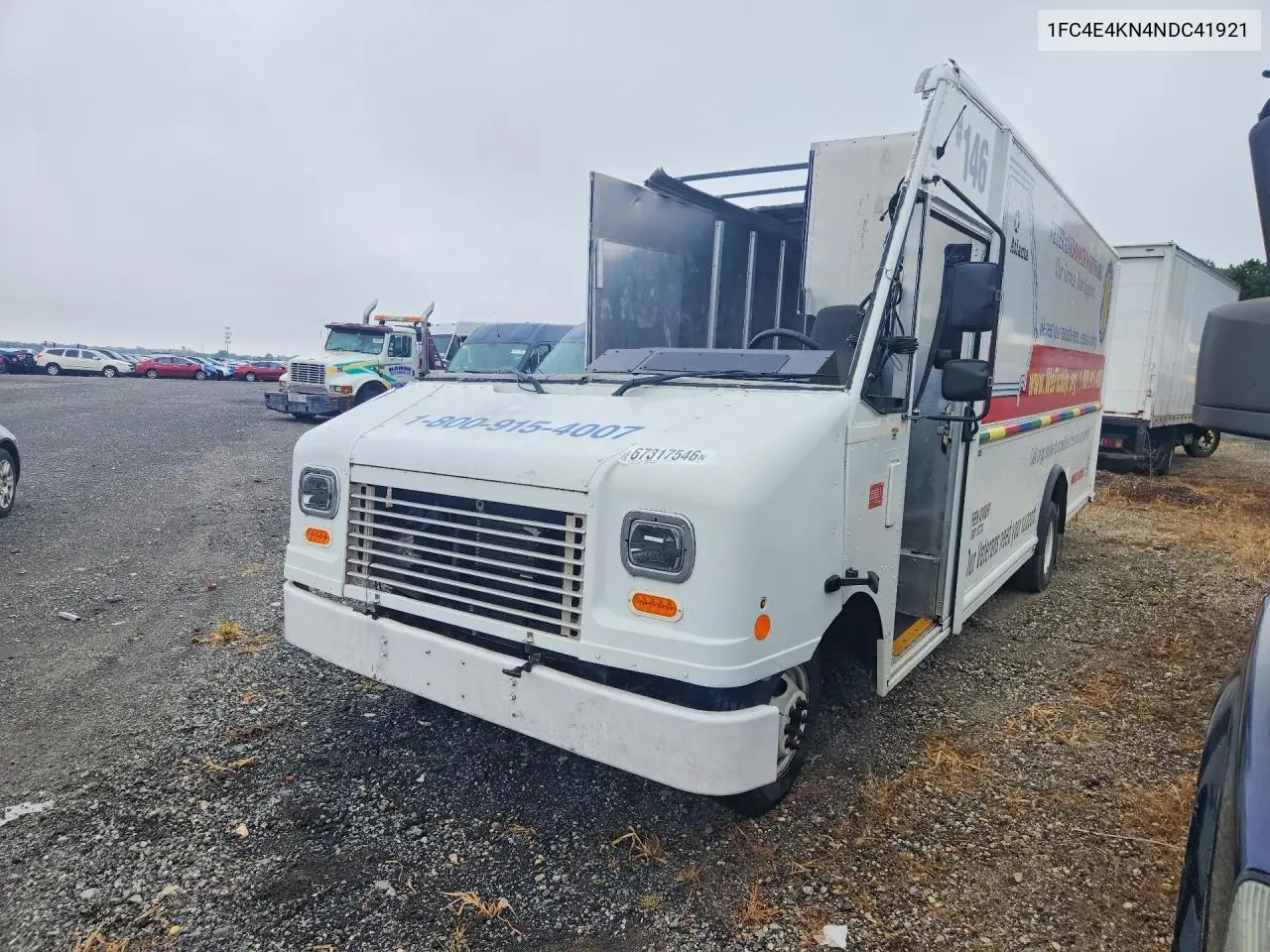 Ford Econoline E450 Super Duty Commercial Stripped Chassis 2022