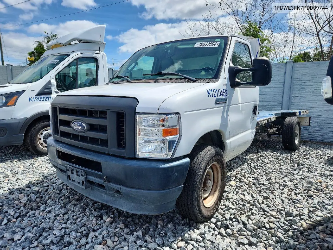 Ford E350 Flatbed Truck 2023