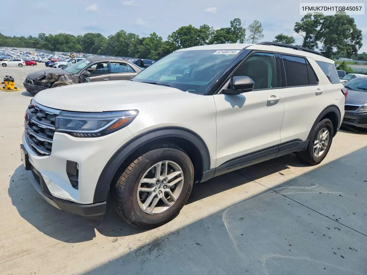 Ford Explorer Active 2026