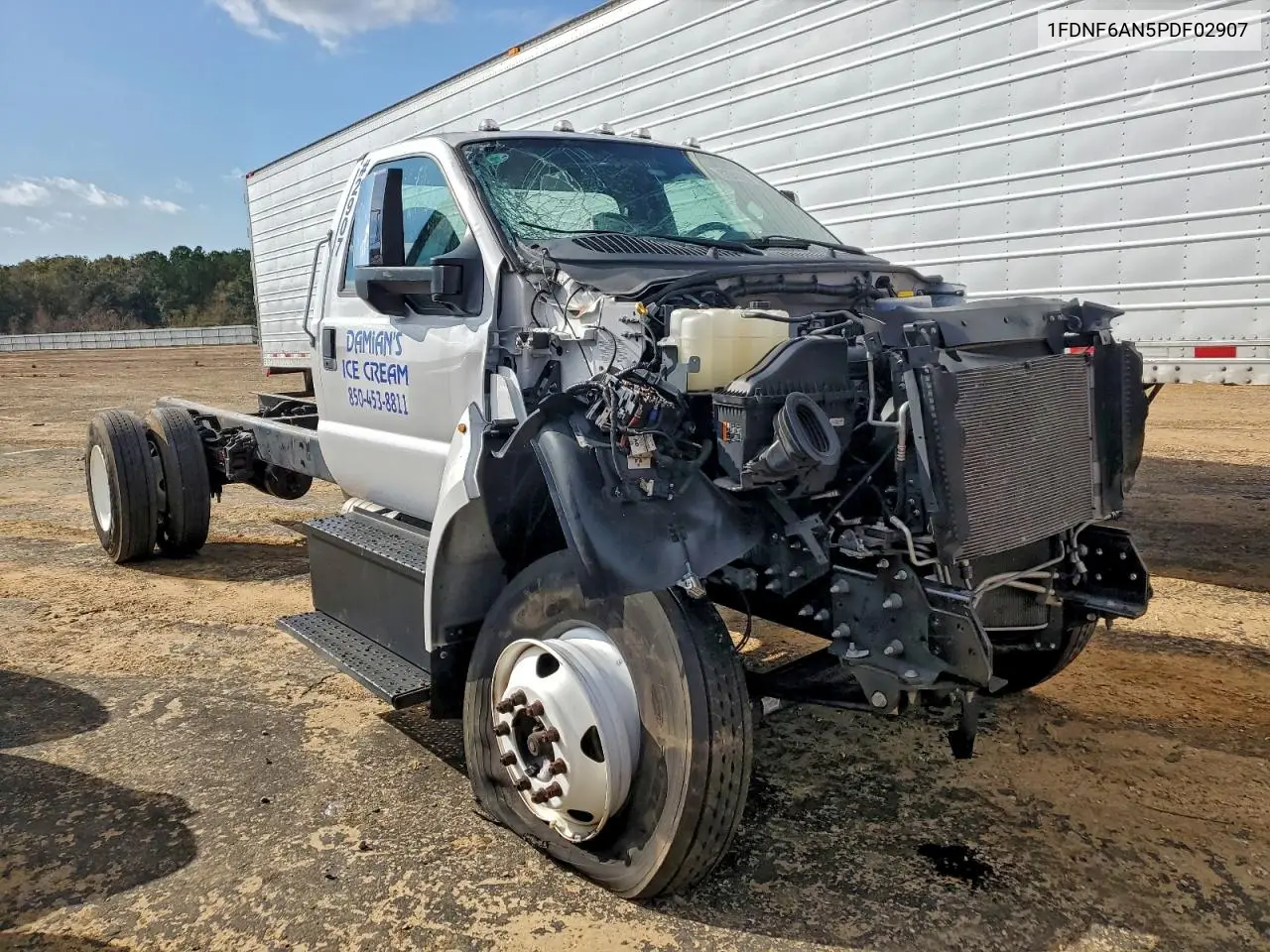 Ford F650 2023