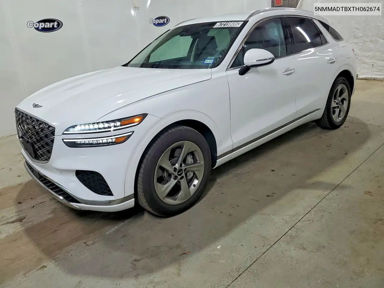 Genesis Gv70 2.5T Standard 2026