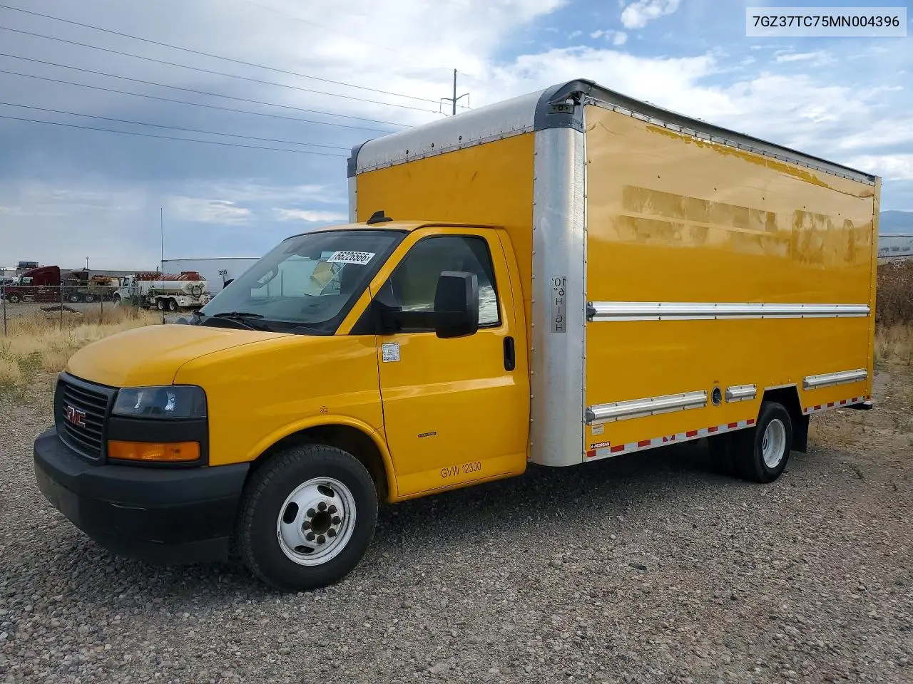 GMC Savana Box Truck 2021