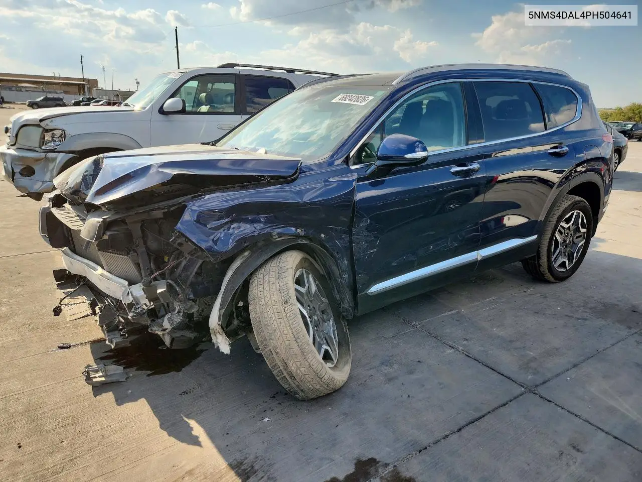 Hyundai Santa Fe Limited 2023