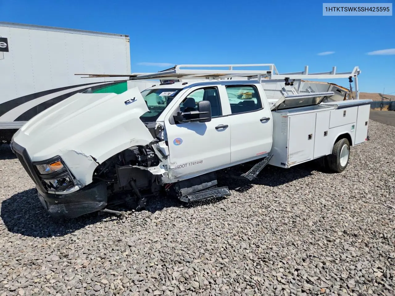 International Cv515 2025