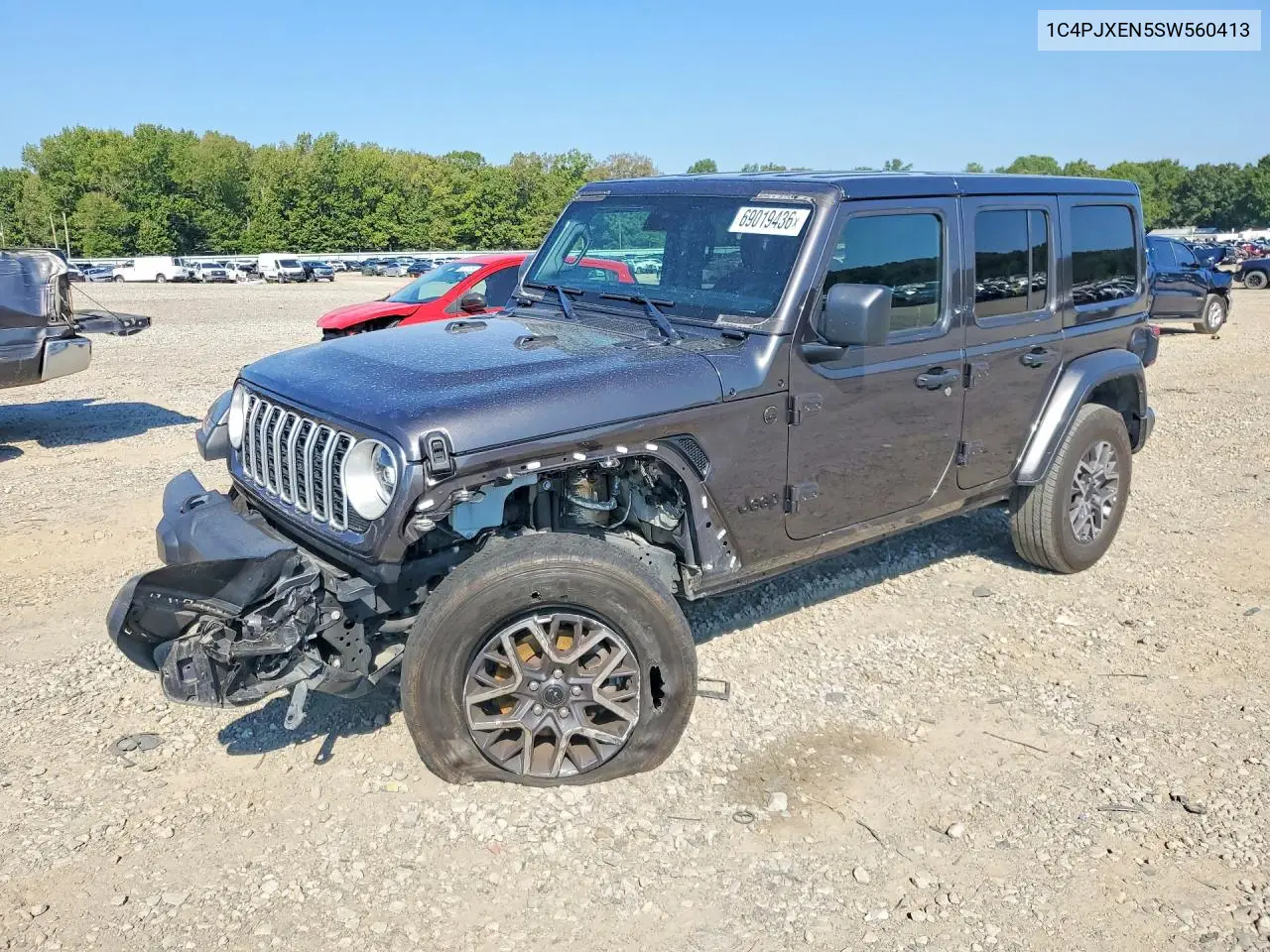 Jeep Wrangler Sahara 2025