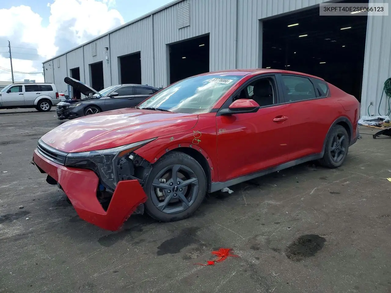 Kia K4 Lxs 2025