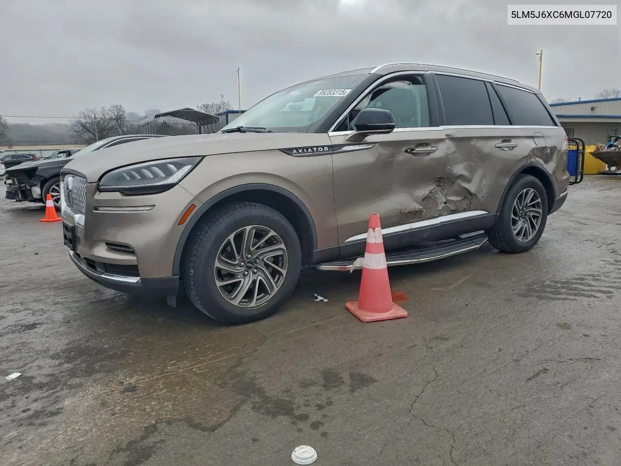 Lincoln Aviator 2021