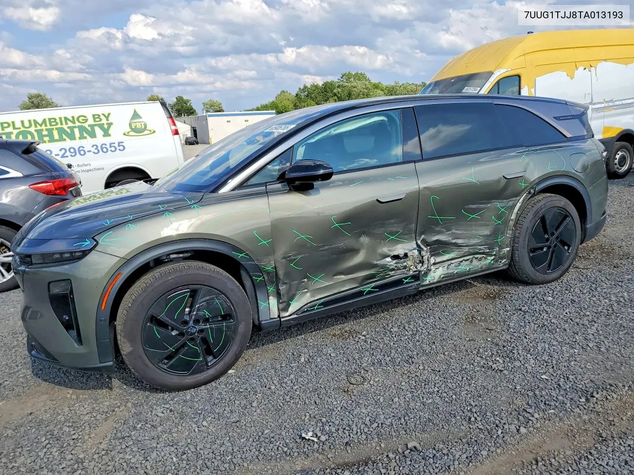 Lucid Motors Gravity Touring 2026