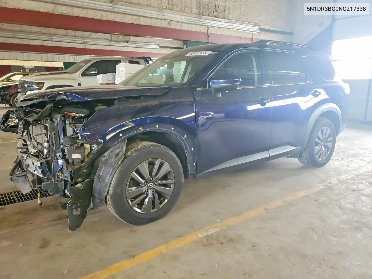 Nissan Pathfinder Sv 2022