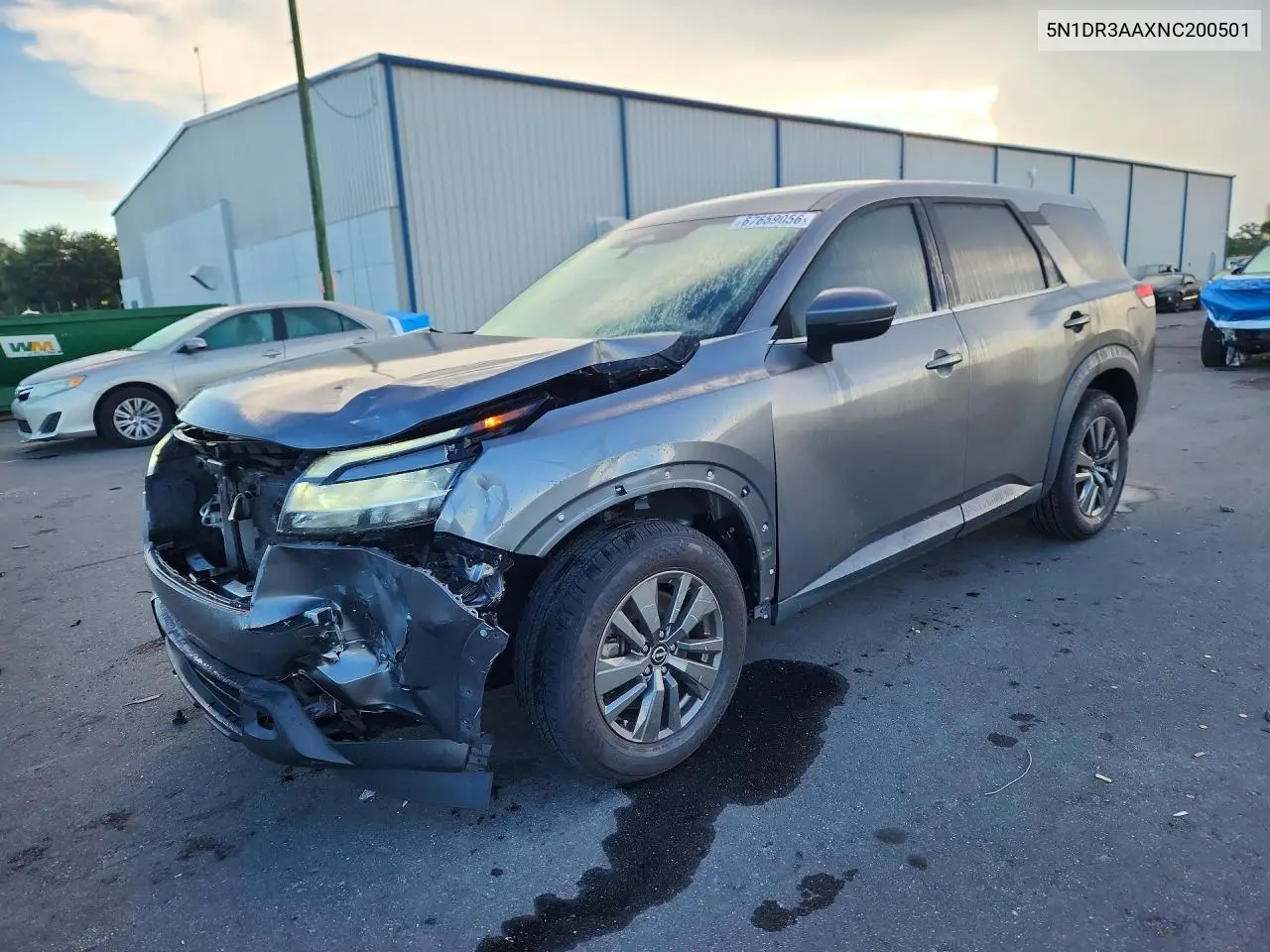 Nissan Pathfinder S 2022