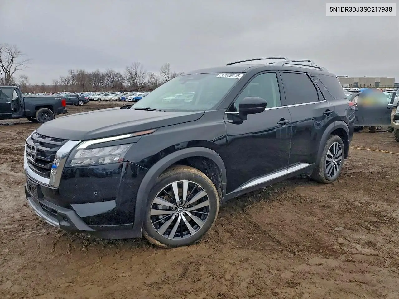 Nissan Pathfinder Platinum 2025